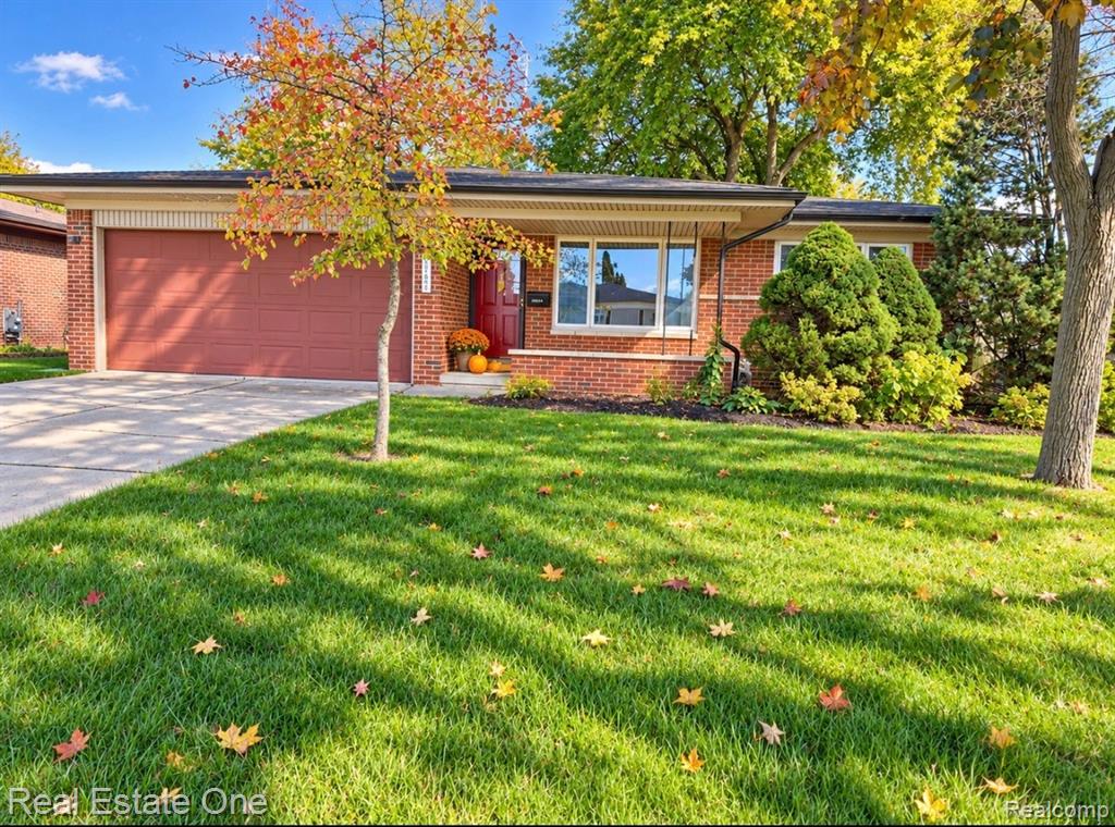 36424 Clifford Drive — photo