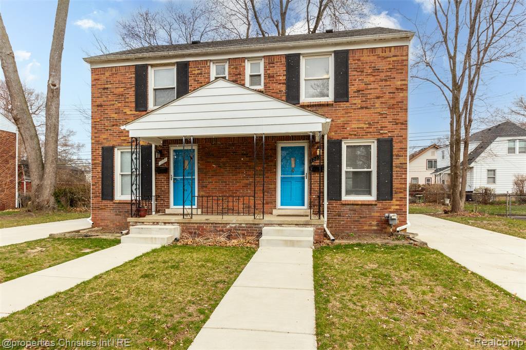 1225 E 4th Street — photo