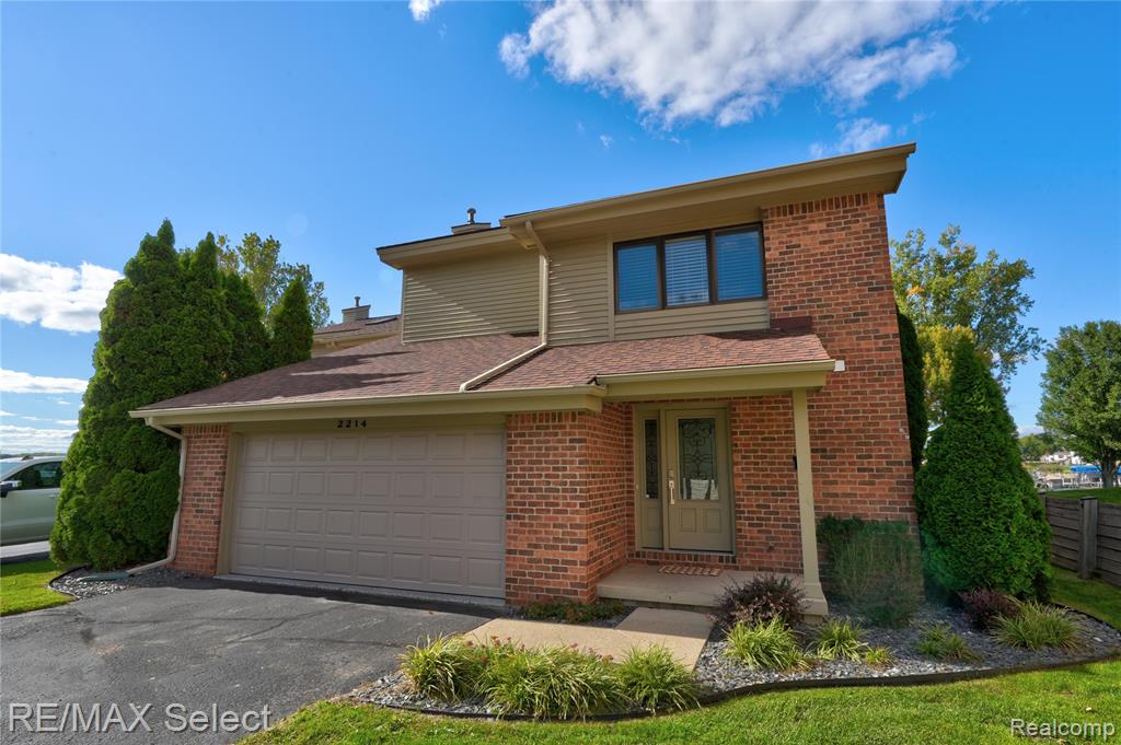 2214 Bowles Street — photo