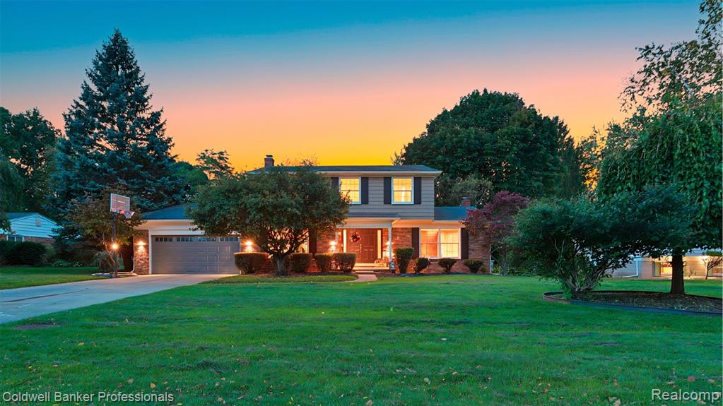 561 Fox River Drive — photo