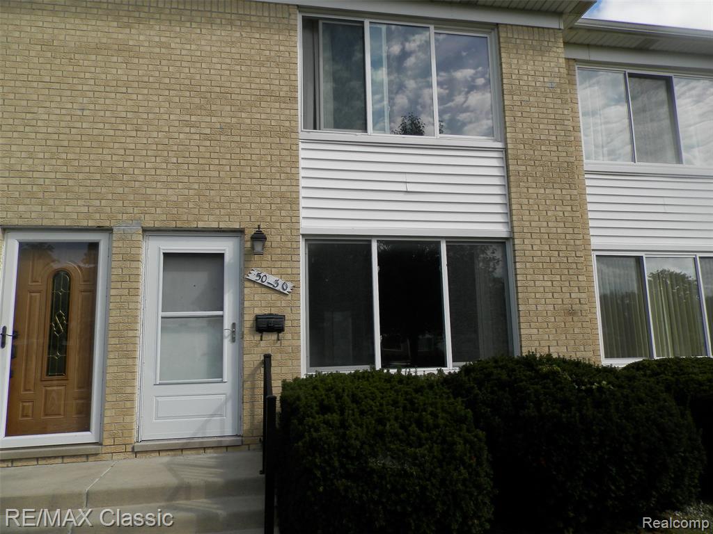 50130 Helfer — photo