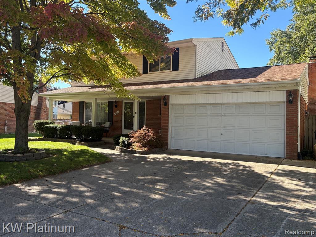 42213 Niagara Drive — photo