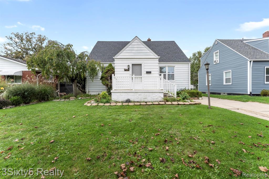 28488 Sheeks Boulevard — photo