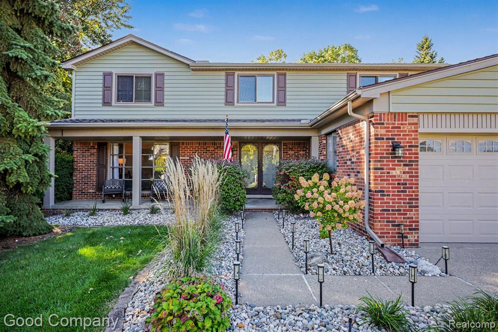 2810 Sandhurst, Rochester, MI 48307 — photo 3