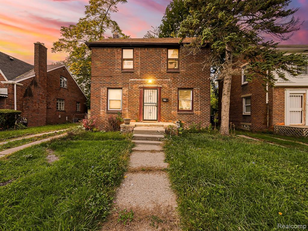 15411 Mansfield Street — photo