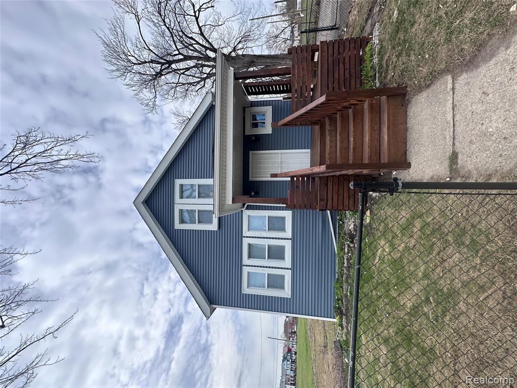 8857 Charlevoix Street — photo