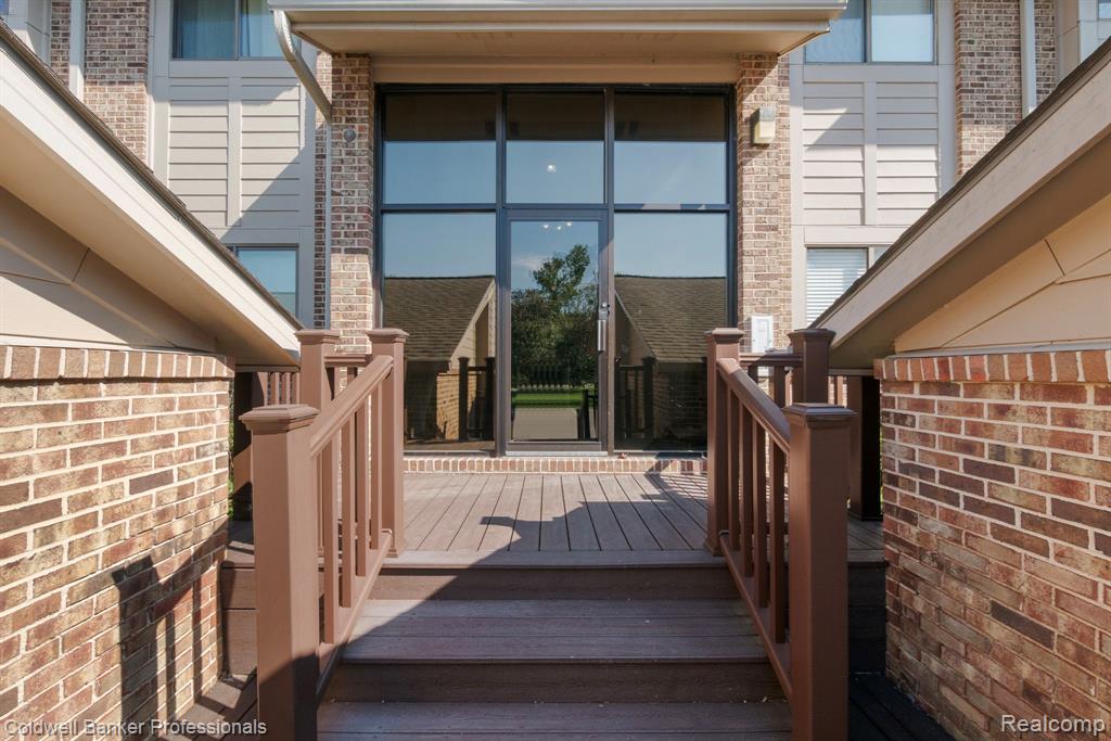 11817 Sycamore Drive — photo