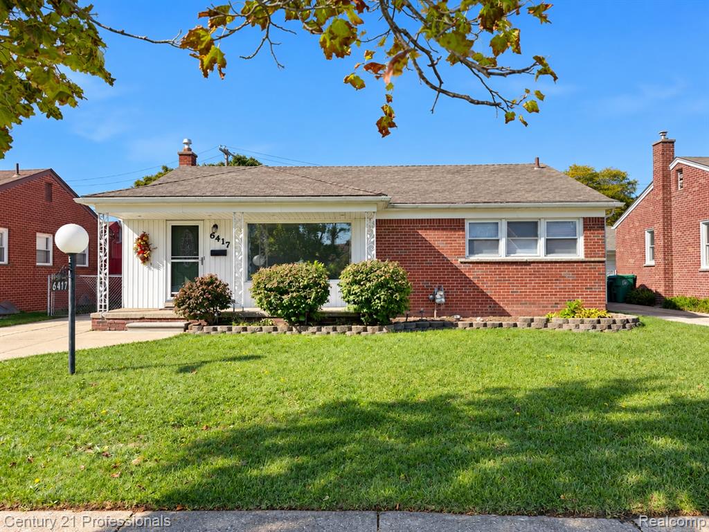 6417 Hawthorne Street — photo