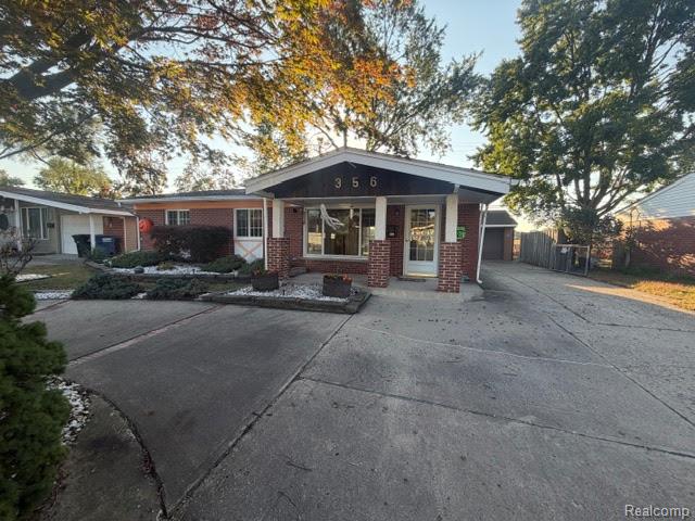 356 S Christine Street — photo
