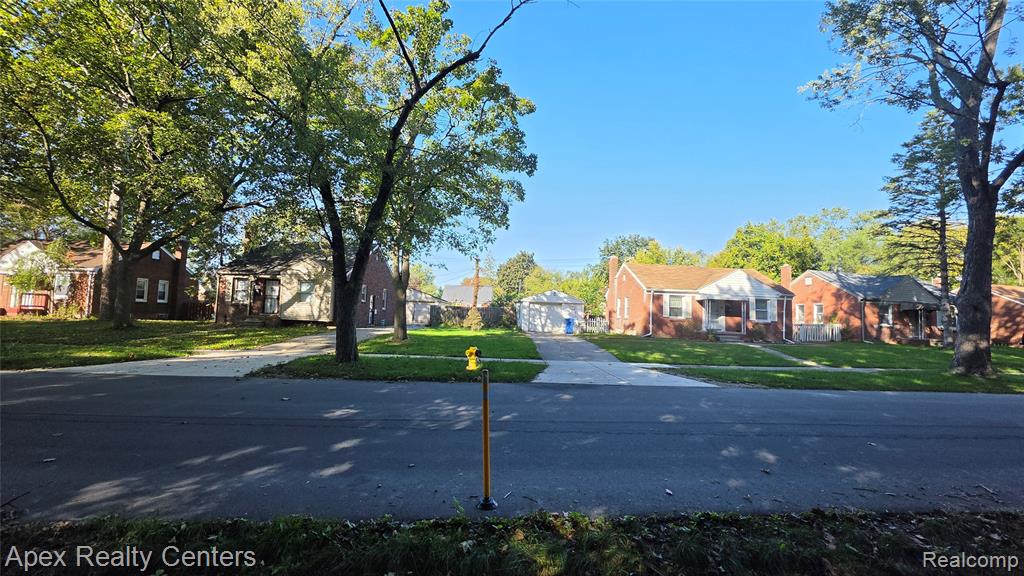1172-1148 Blackstone Street — photo