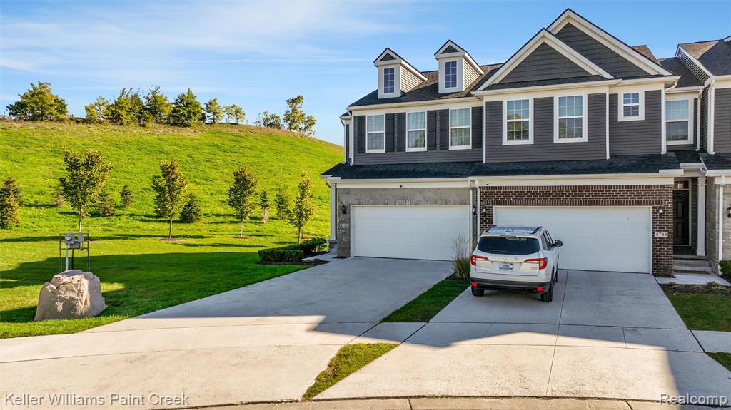 4727 Broomfield Way — photo