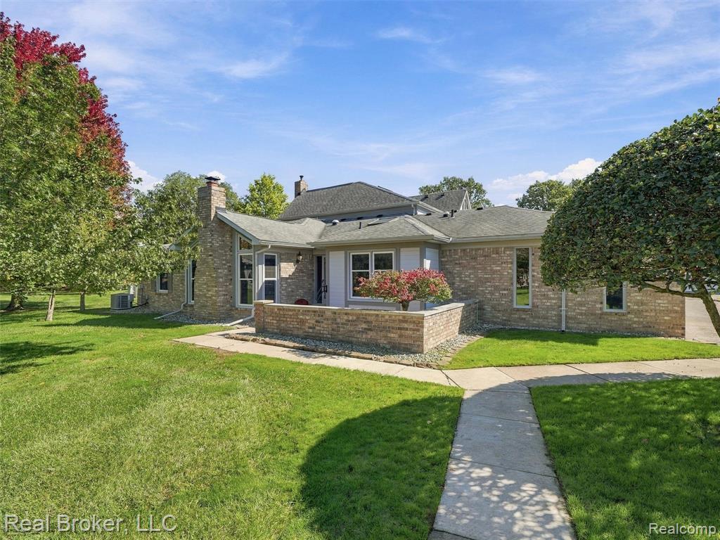 14745 Mystic Court — photo