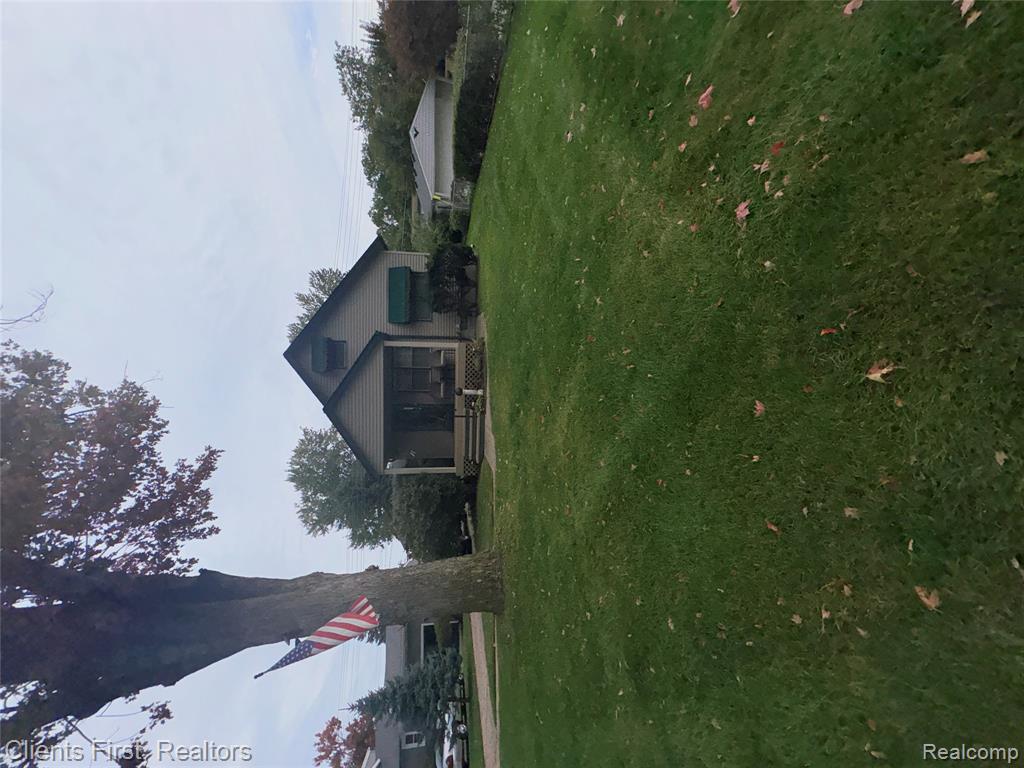 14280 Farmington Road — photo