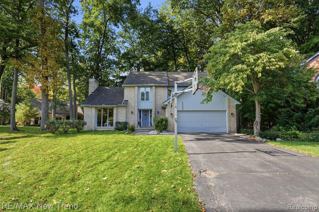 2352 Camron Court — photo