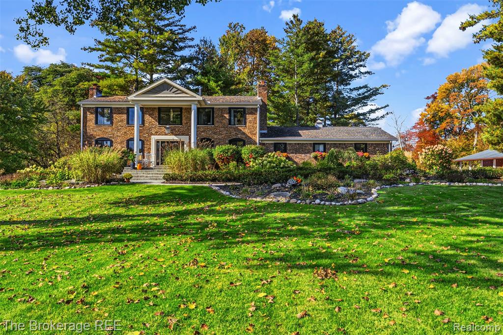 1570 E Rose Center Road — photo