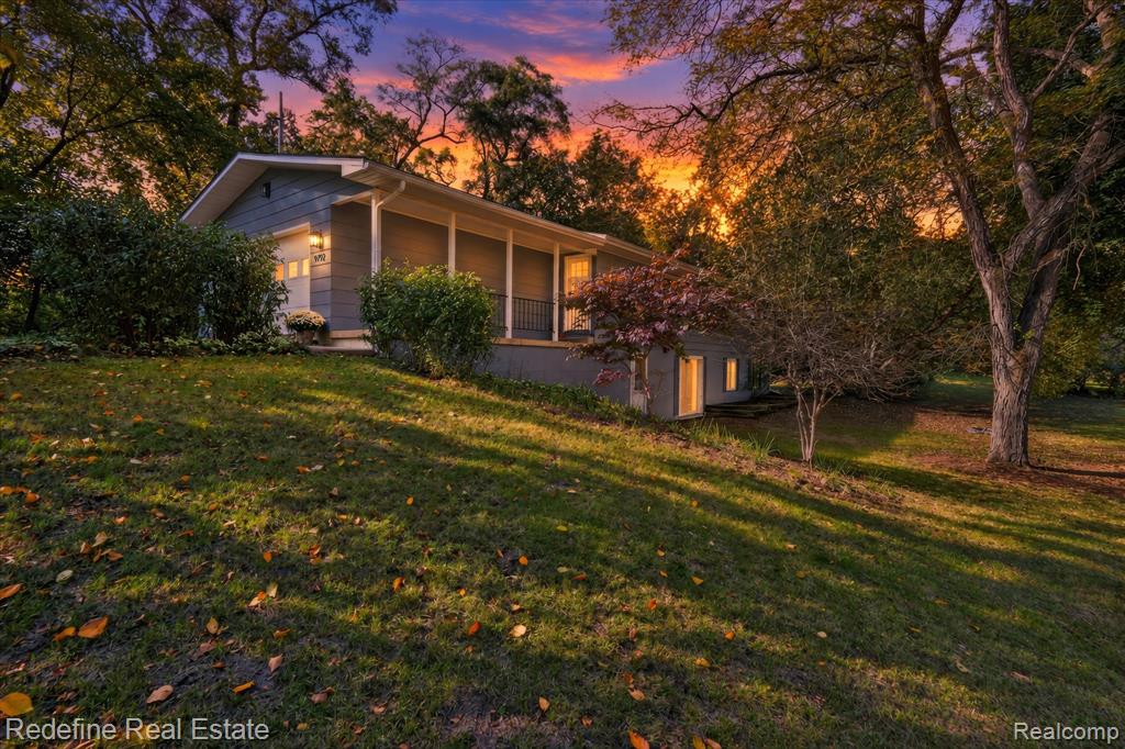 9792 Willis Road — photo