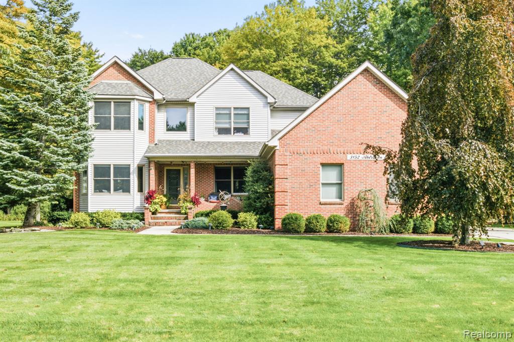3152 Aberdeen Court — photo