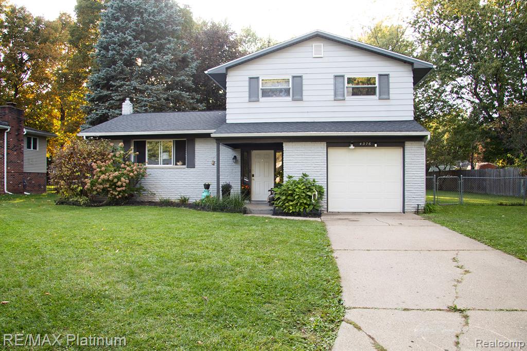 4376 Dixon Drive — photo