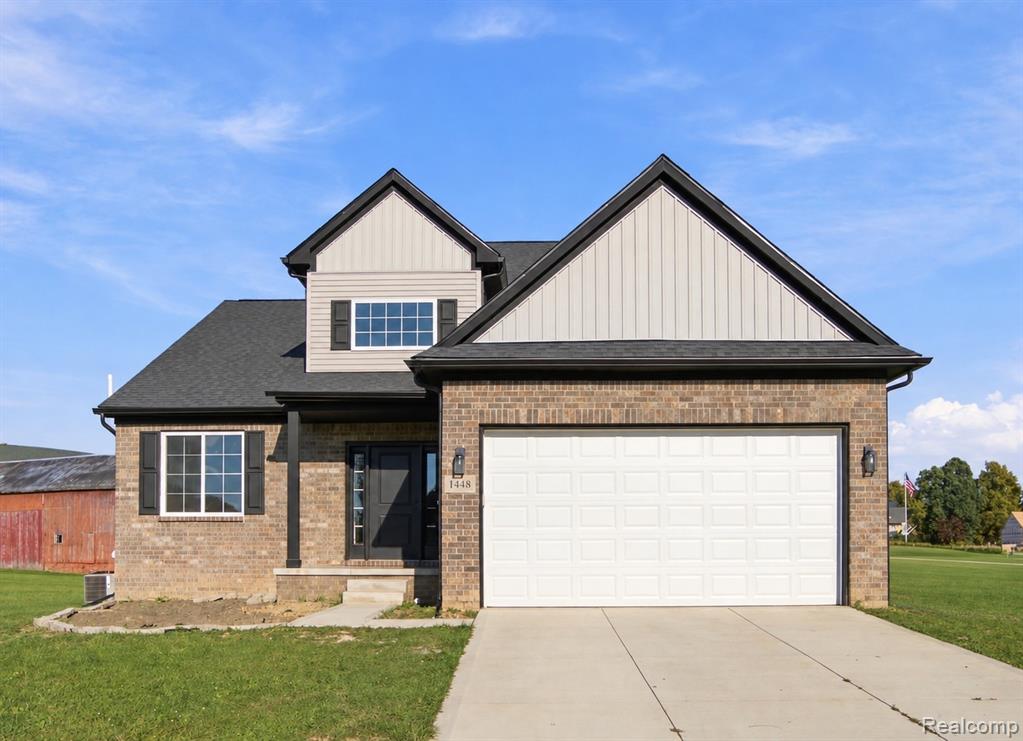 1448 Woodlake Lane — photo