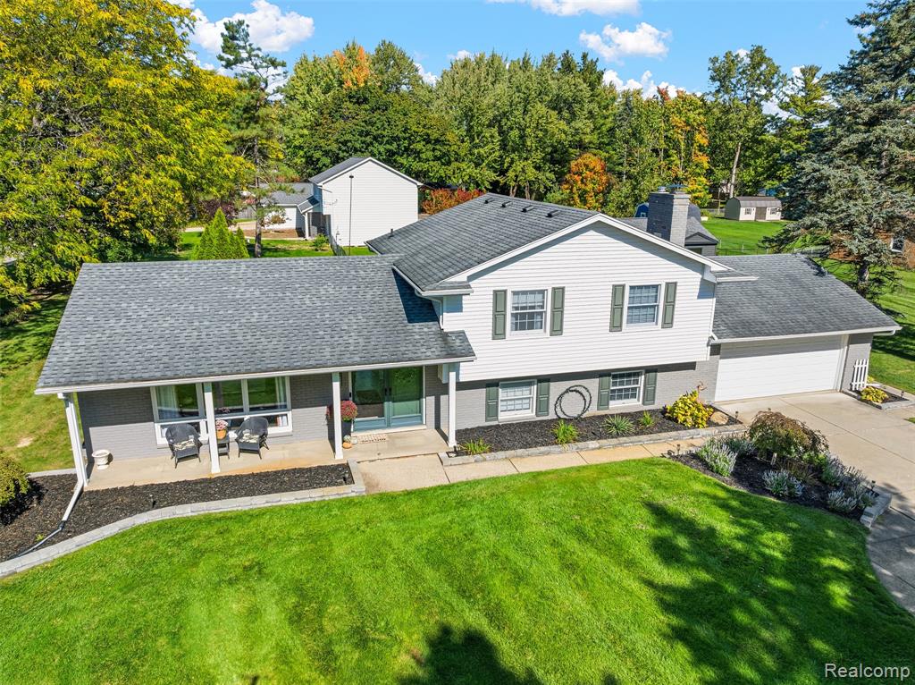1168 Woodview Drive — photo