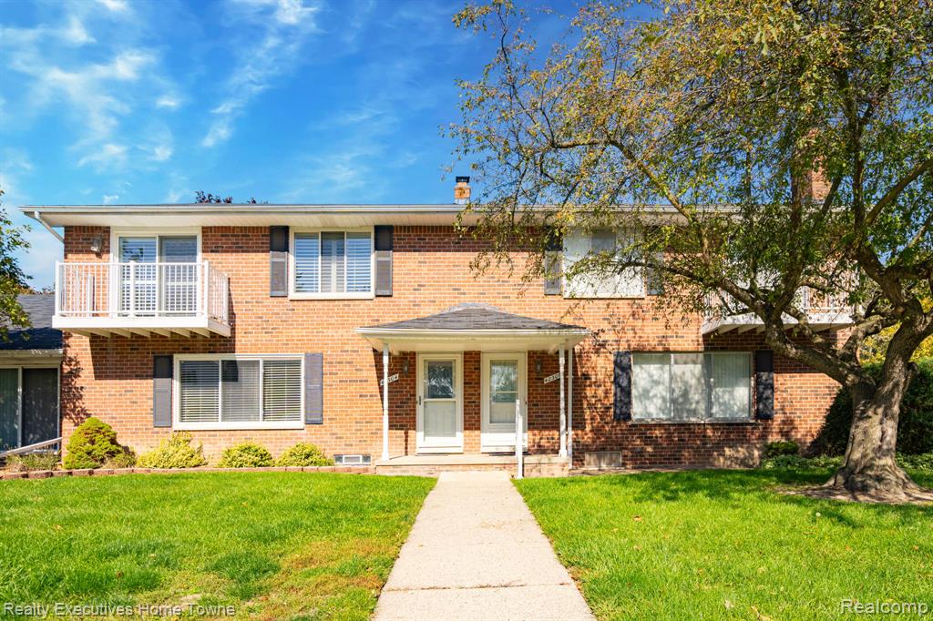 42304 Toddmark Lane — photo
