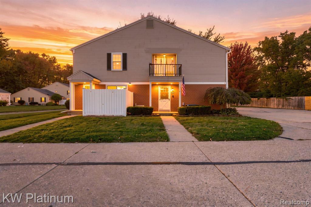 24487 Meadowbridge Drive — photo