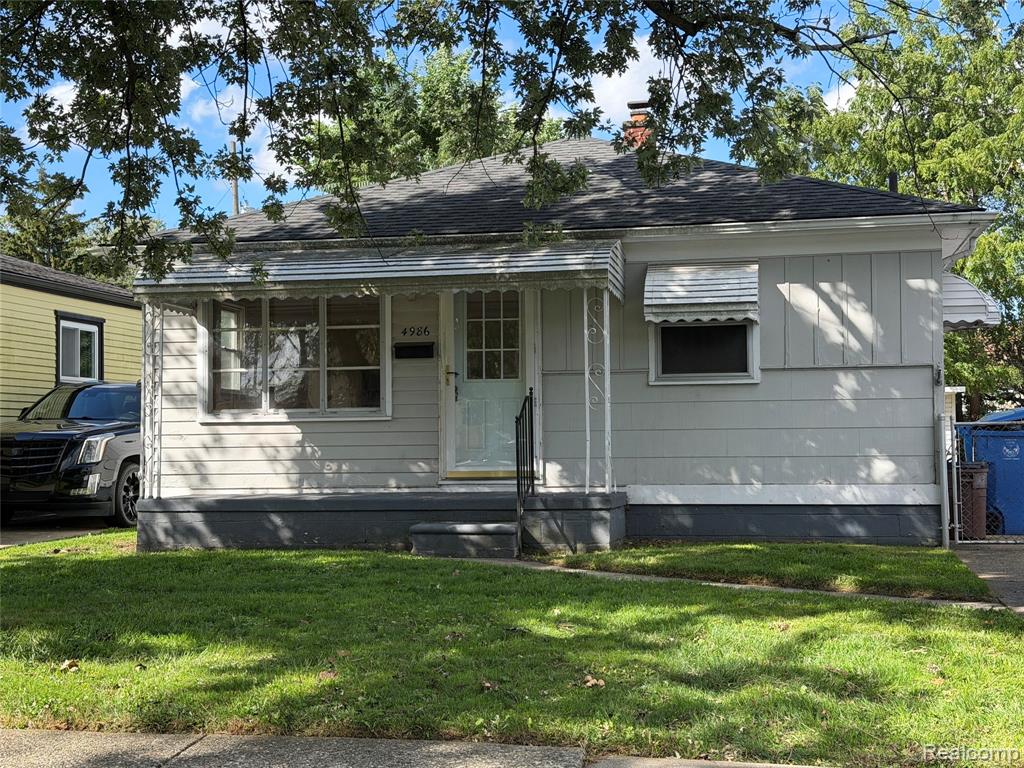 4986 Bedford Street — photo