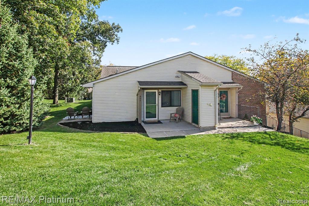405 Water Tower Circle — photo