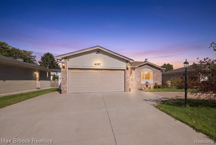 4287 Fox Hill Drive — photo
