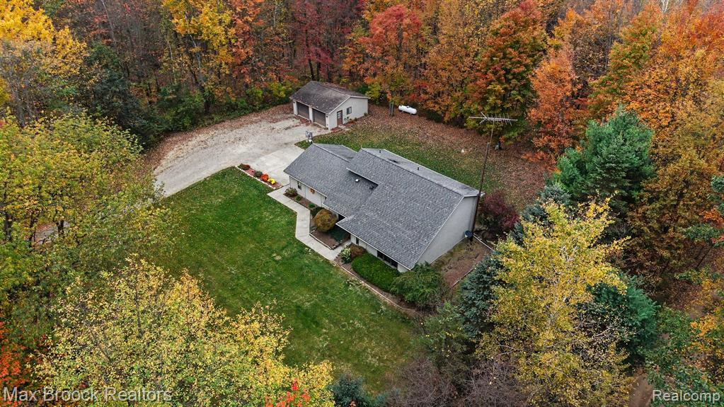 2525 E Deckerville Road, Caro, MI 48723 — photo 3