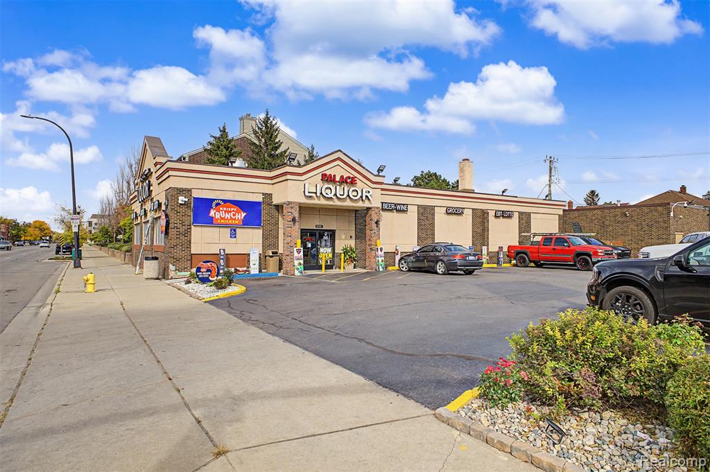 4200 Schaefer Road, Dearborn, MI 48126