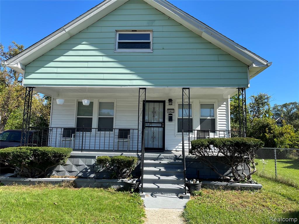 15822 Quincy Street — photo