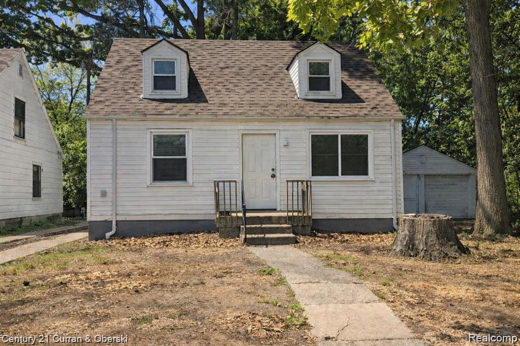 19719 Ferguson Street — photo