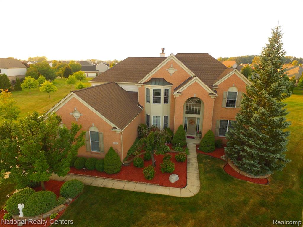 429 Delaford Court — photo