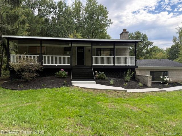 8720 Currie Road — photo