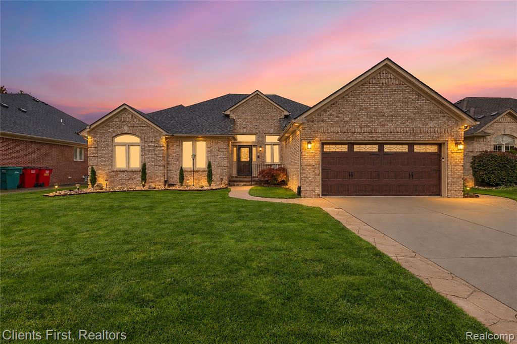54845 Petunia Drive — photo