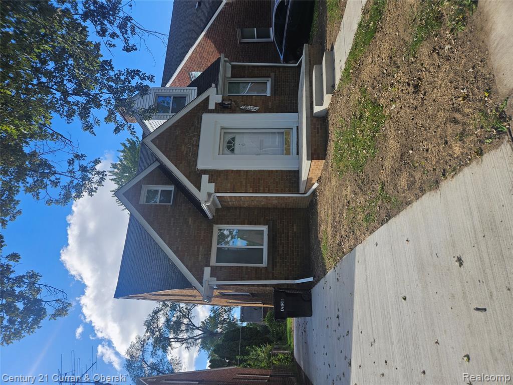 16755 Rutherford Street — photo