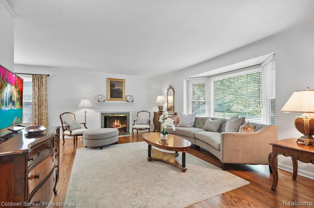 360 Neff Road, Grosse Pointe, MI 48230 — photo 3