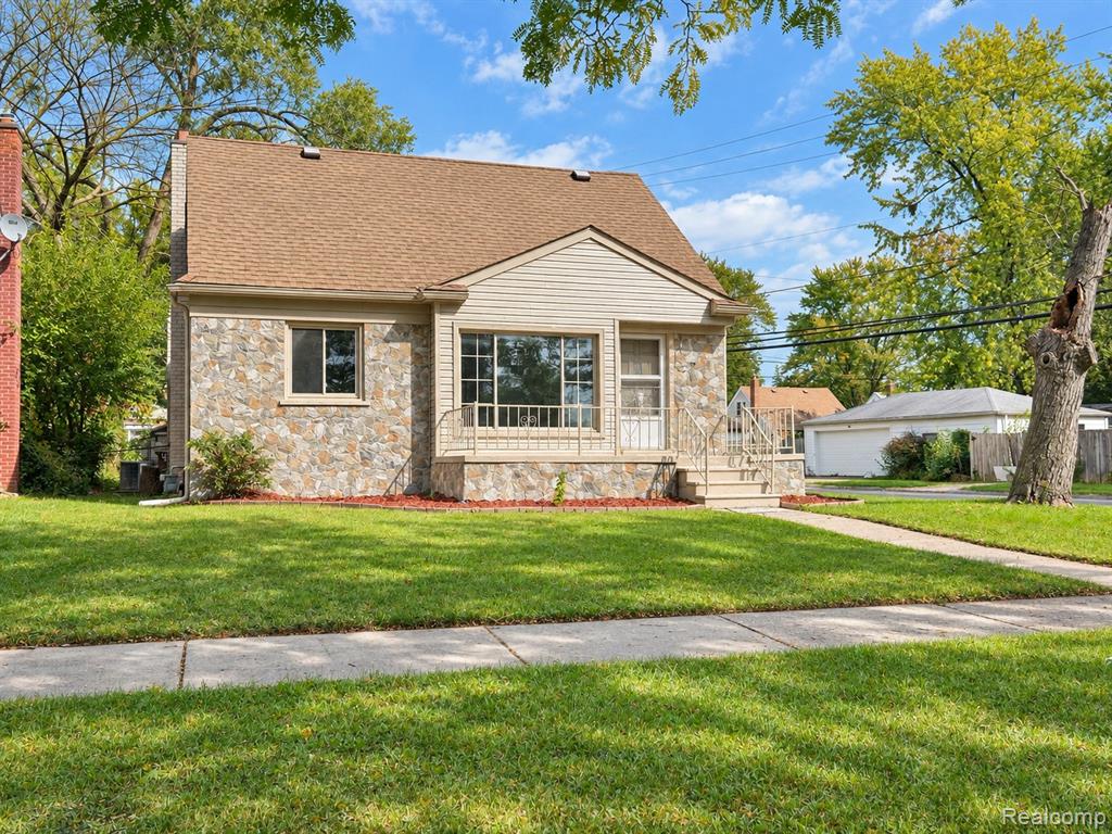563 Sunningdale Drive — photo