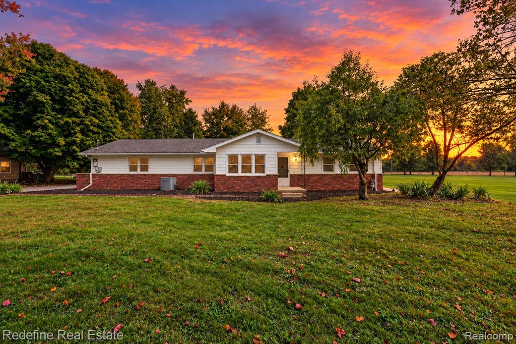 15635 Martinsville Road — photo