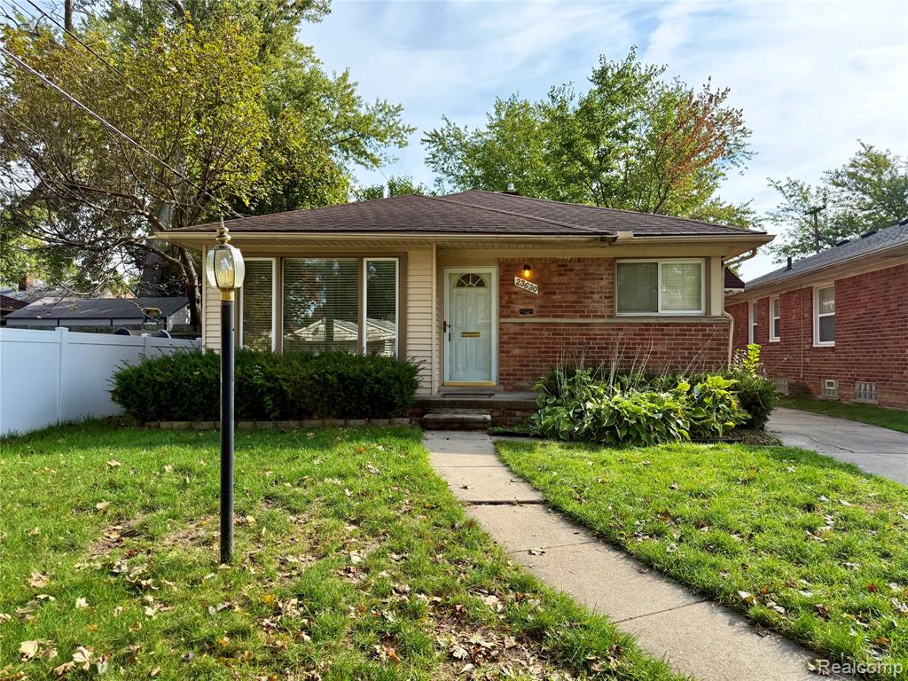 23630 Morton Street — photo