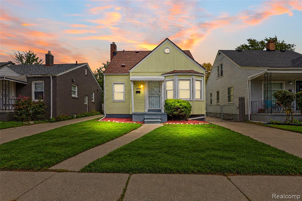 6484 Westwood Street — photo