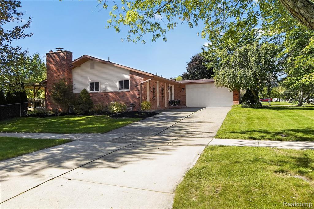 36471 Gardner Street — photo