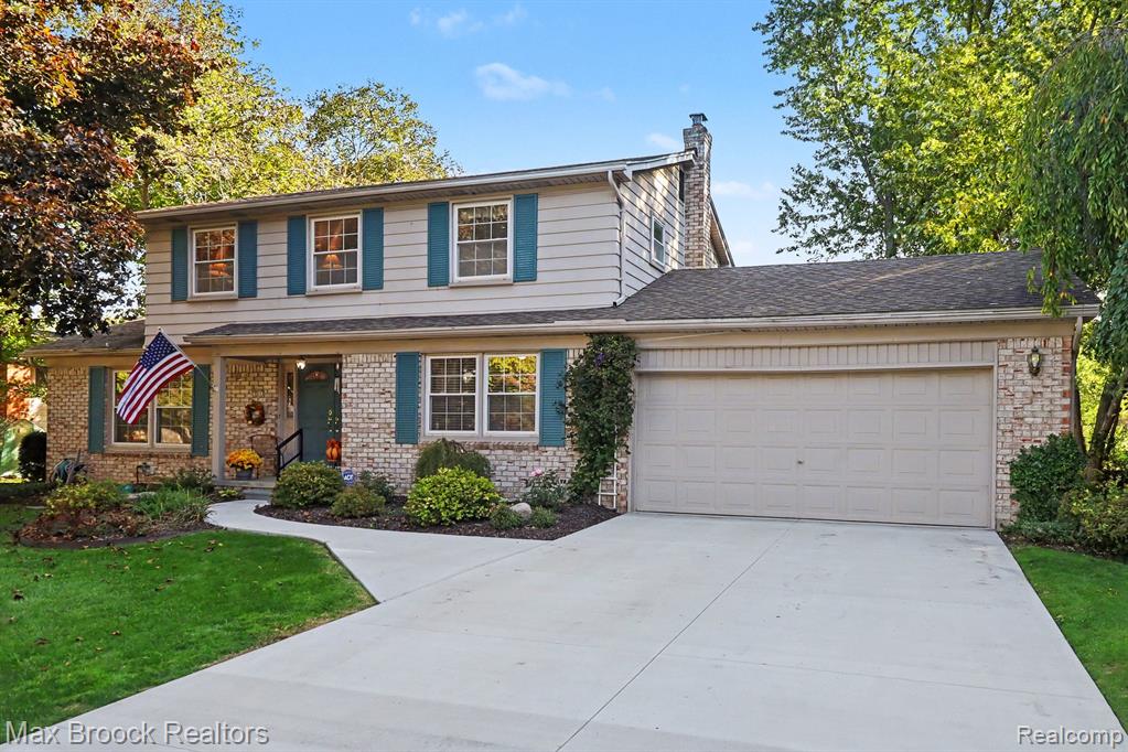 1571 Hunters Ridge Drive — photo