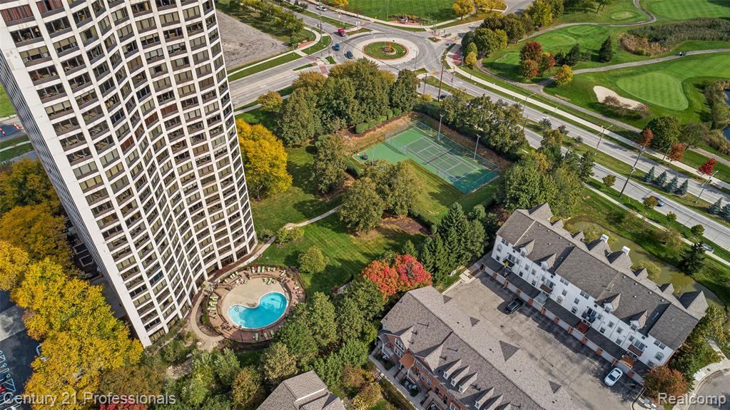 5000 Town Center — photo