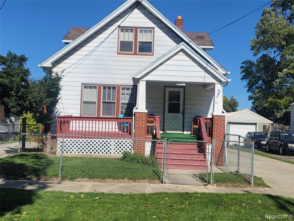 1024 Ossington Avenue — photo