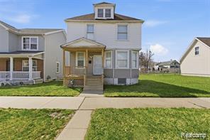 5729 Maxwell Street — photo