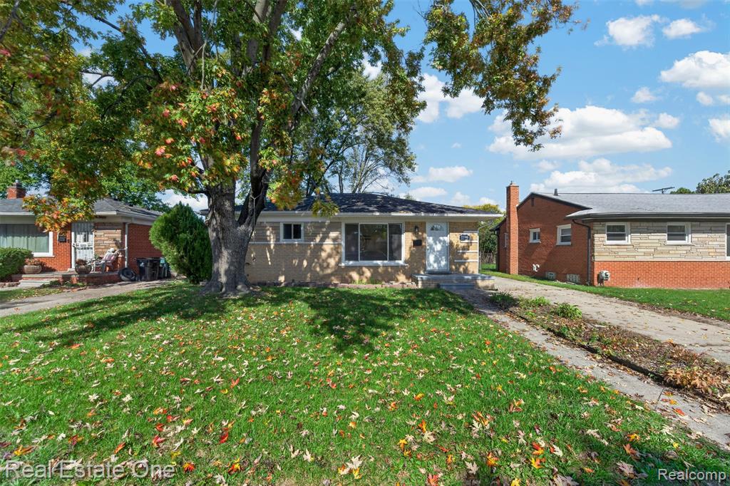 12740 Sterling Court — photo