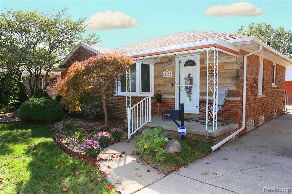22430 O'Connor Street — photo