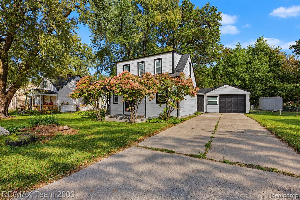 7735 Beech Daly Road — photo